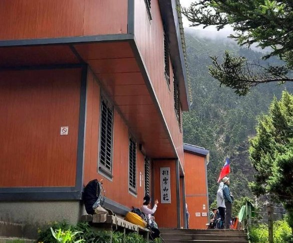 玉山住宿價格 玉山住宿價格