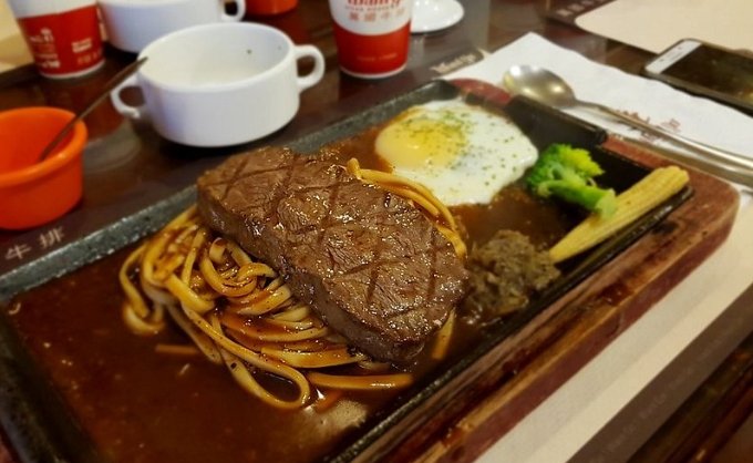 瑞豐夜市附近美食